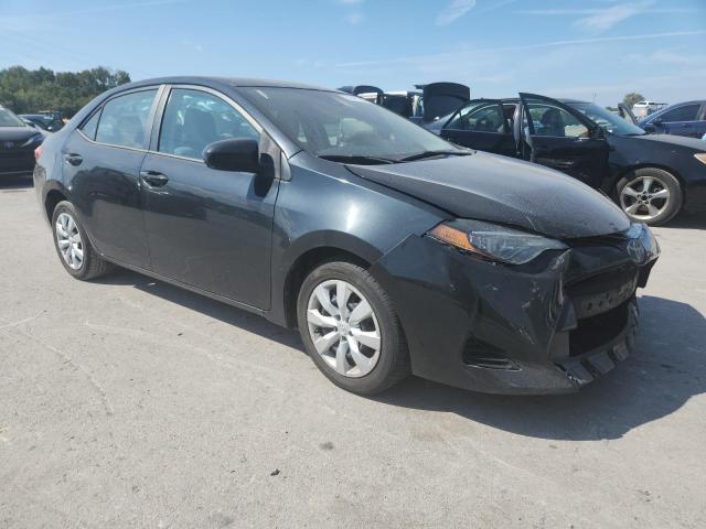 2T1BURHE9JC036990 - 2018 TOYOTA COROLLA L BLACK photo 4