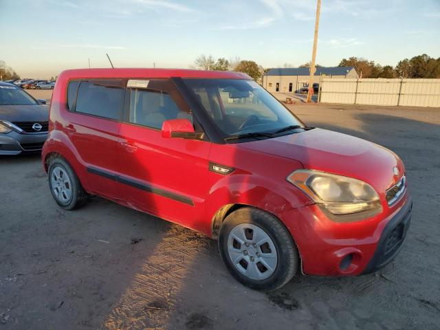 KNDJT2A54D7578147 - 2013 KIA SOUL RED photo 4