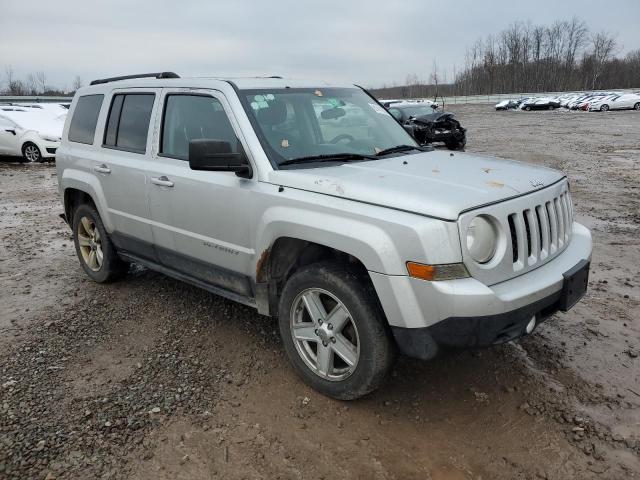 1C4NJRFB7CD683439 - 2012 JEEP PATRIOT LATITUDE SILVER photo 4