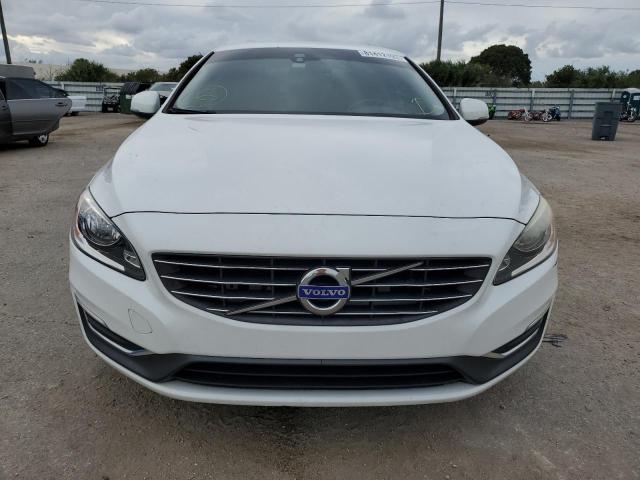 YV140MFJ9F1363807 - 2015 VOLVO S60 WHITE photo 5