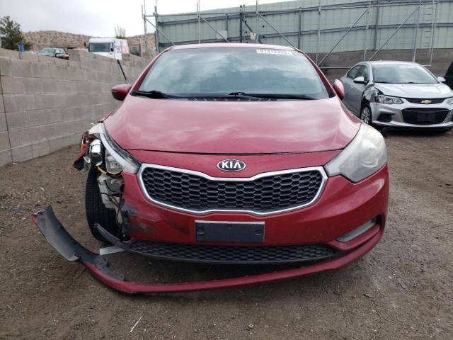 KNAFX4A64G5437767 - 2016 KIA FORTE LX RED photo 5