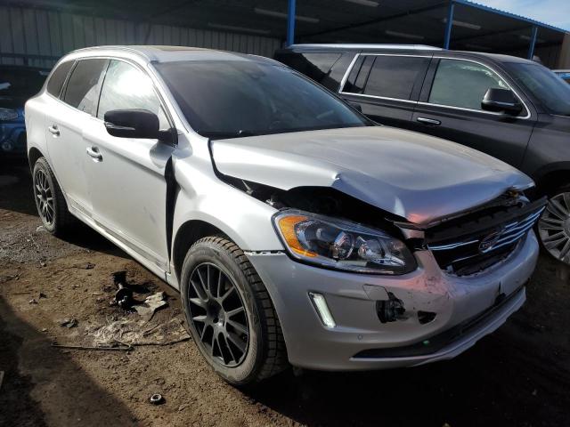 YV449MRR7H2223326 - 2017 VOLVO XC60 T6 DYNAMIC SILVER photo 4