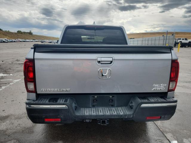 5FPYK3F58HB002634 - 2017 HONDA RIDGELINE RTL Plata foto 6