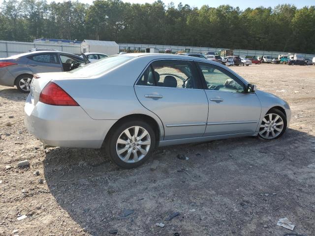1HGCM66527A002684 - 2007 HONDA ACCORD EX GRAY photo 3