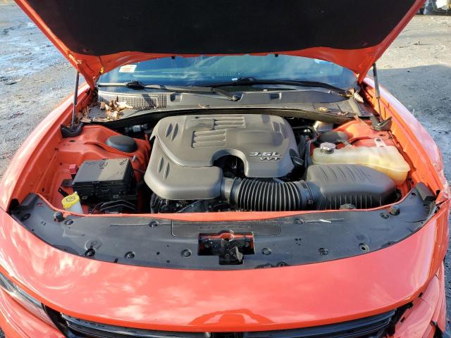 2C3CDXBG1KH720365 - 2019 DODGE CHARGER SXT ORANGE photo 11