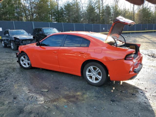 2C3CDXBG1KH720365 - 2019 DODGE CHARGER SXT ORANGE photo 2