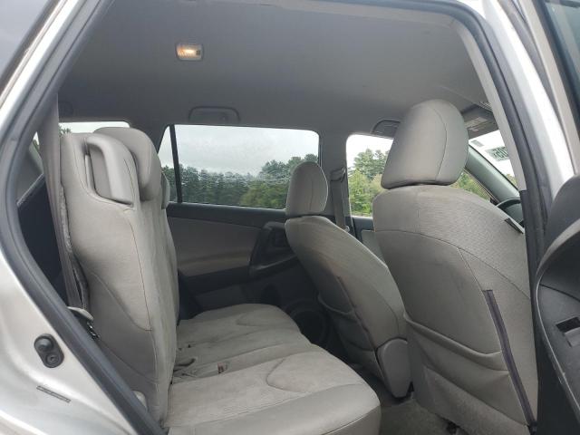 2T3BF4DV6AW069616 - 2010 TOYOTA RAV4 SILVER photo 11
