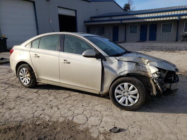 1G1PC5SB7E7193479 - 2014 CHEVROLET CRUZE LT GOLD photo 4