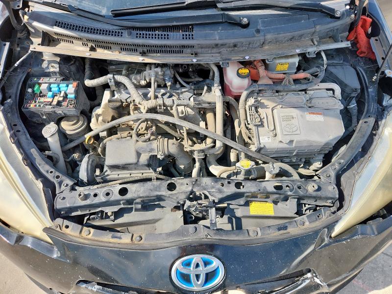 JTDKDTB37C1524721 - 2012 TOYOTA PRIUS C 黑色 照片 12