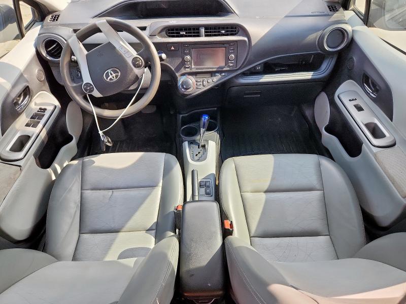 JTDKDTB37C1524721 - 2012 TOYOTA PRIUS C 黑色 照片 8