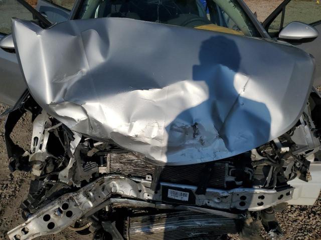 1G1BE5SM9J7168373 - 2018 CHEVROLET CRUZE LT SILVER photo 11