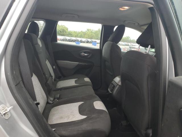 1C4PJLAB6EW112979 - 2014 JEEP CHEROKEE SPORT 银色 照片 11