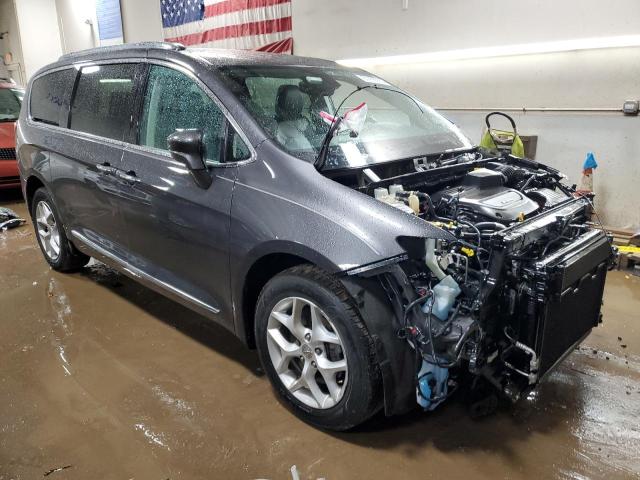 2C4RC1EG5HR551102 - 2017 CHRYSLER PACIFICA TOURING L PLUS GRAY photo 4