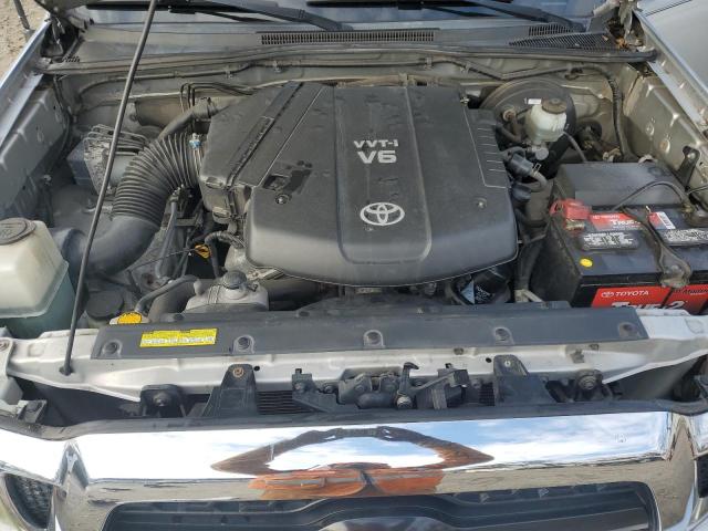 3TMJU4GN1BM114820 - 2011 TOYOTA TACOMA DOUBLE CAB PRERUNNER SILVER photo 11