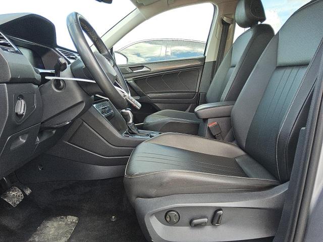 3VV2B7AX1NM156027 - 2022 VOLKSWAGEN TIGUAN SE SILVER photo 7