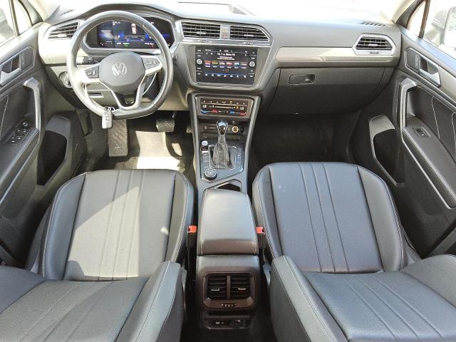 3VV2B7AX1NM156027 - 2022 VOLKSWAGEN TIGUAN SE SILVER photo 8