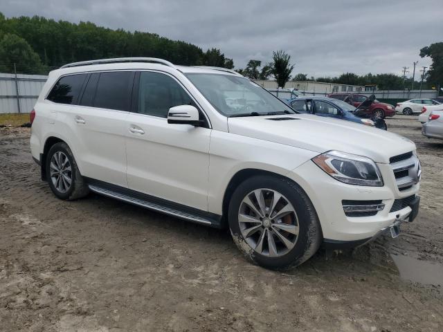 4JGDF6EE4FA532776 - 2015 MERCEDES-BENZ GL 450 4MATIC WHITE photo 4