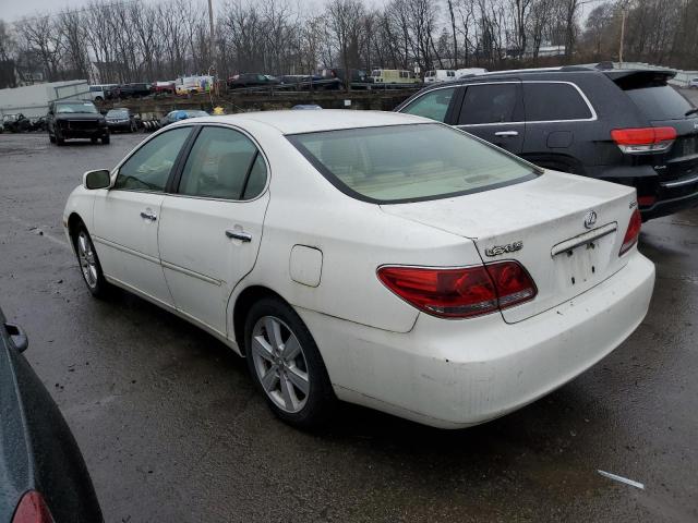 JTHBA30G255099160 - 2005 LEXUS ES 330 WHITE photo 2