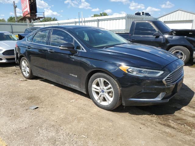 3FA6P0LU2JR158643 - 2018 FORD FUSION SE HYBRID 黑色 照片 4