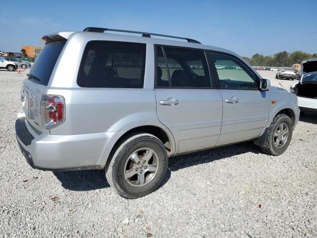 5FNYF18416B005538 - 2006 HONDA PILOT EX SILVER photo 3