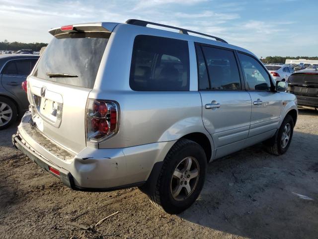 5FNYF28786B048466 - 2006 HONDA PILOT EX SILVER photo 3