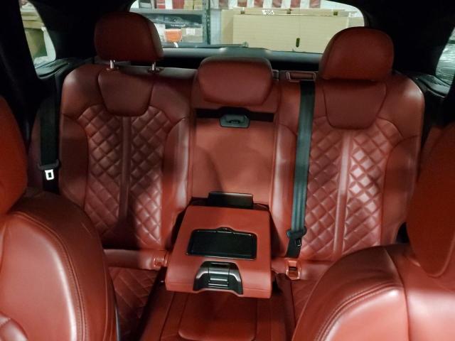 WA1C4AFY9J2208852 - 2018 AUDI SQ5 PRESTIGE WHITE photo 10