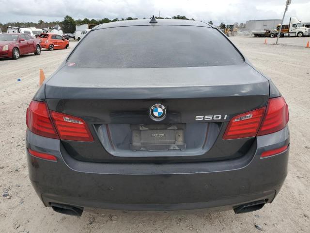 WBAFR9C54BDE81846 - 2011 BMW 550 I GRAY photo 6