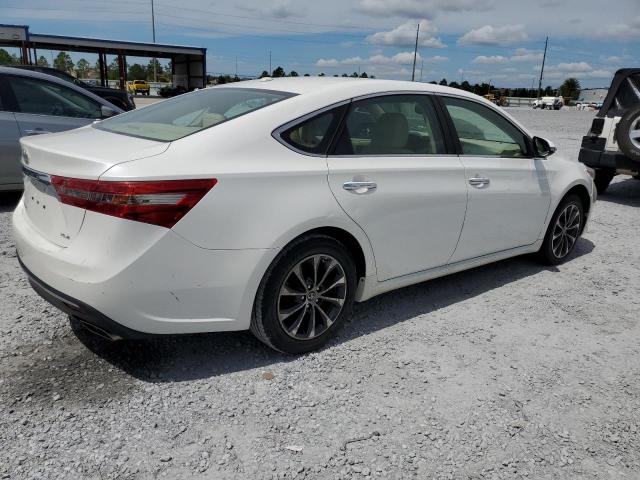 4T1BK1EB5JU274755 - 2018 TOYOTA AVALON XLE Biały zdjęcie 3