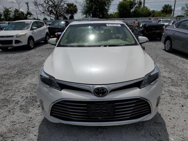 4T1BK1EB5JU274755 - 2018 TOYOTA AVALON XLE Biały zdjęcie 5