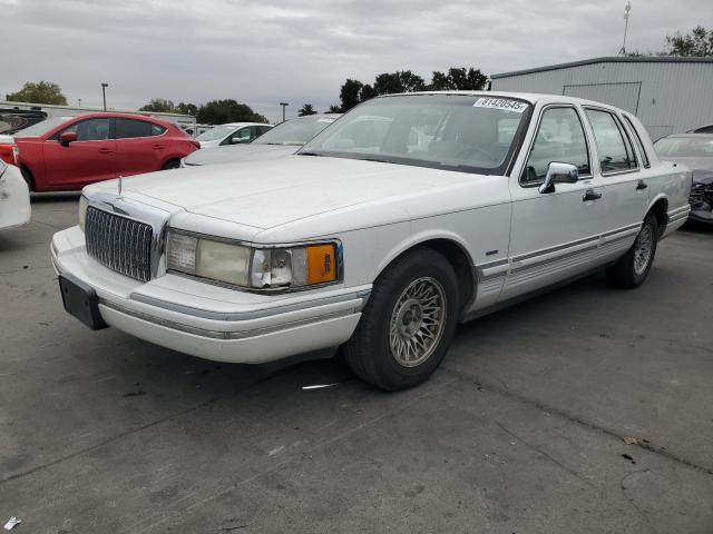 1993 LINCOLN TOWN CAR SIGNATURE, 