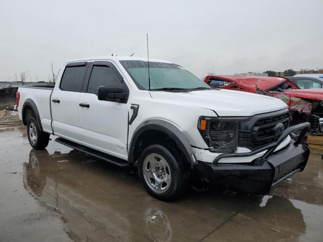 1FTFW1E50NKE23966 - 2022 FORD F150 SUPERCREW WHITE photo 4