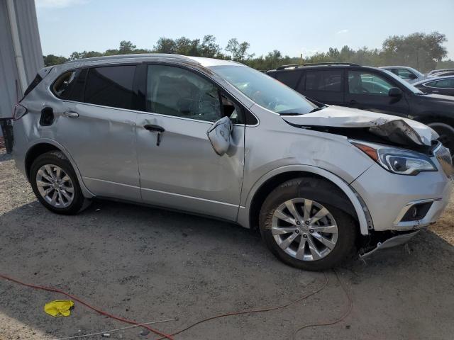 LRBFX1SA7JD027447 - 2018 BUICK ENVISION ESSENCE Արծաթագույն լուսանկար 4