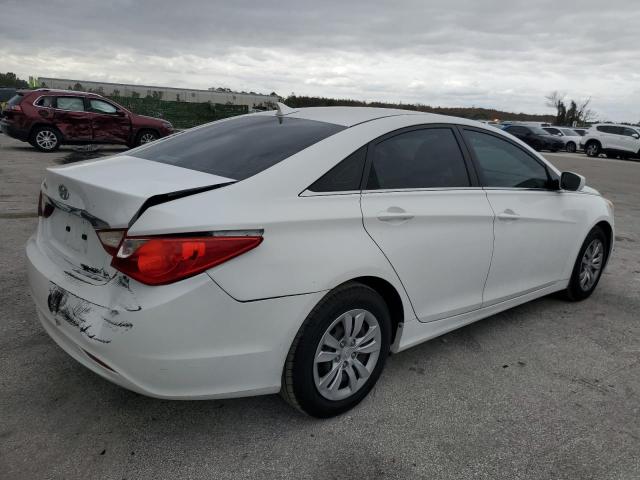 5NPEB4AC5BH083124 - 2011 HYUNDAI SONATA GLS WHITE photo 3