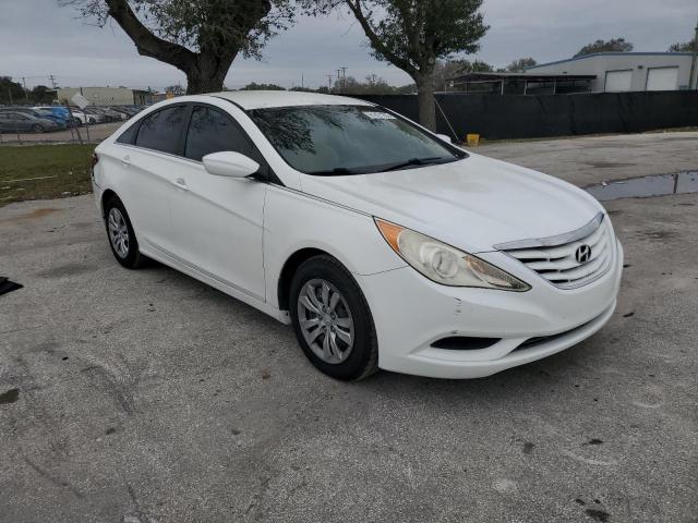 5NPEB4AC5BH083124 - 2011 HYUNDAI SONATA GLS WHITE photo 4