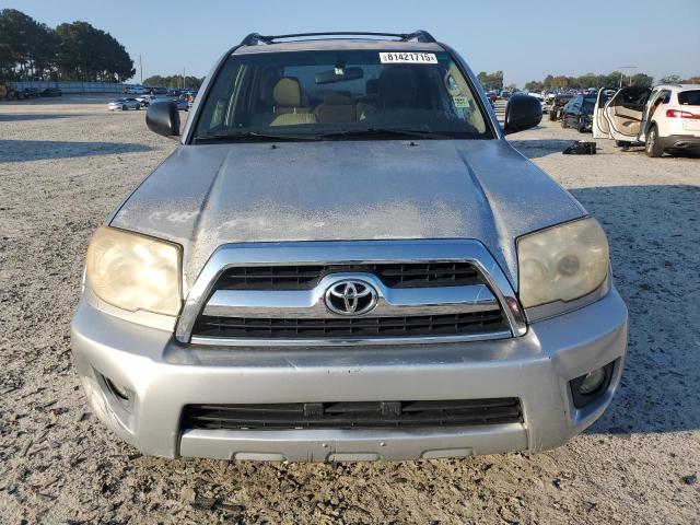 JTEZU14R48K023142 - 2008 TOYOTA 4RUNNER SR5 ვერცხლისფერი ფოტო 5