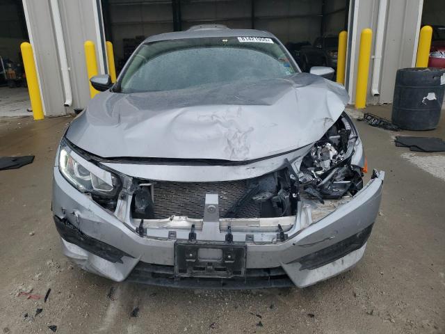 19XFC2F59JE011149 - 2018 HONDA CIVIC LX ვერცხლისფერი ფოტო 5