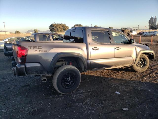 3TYCZ5AN7NT093263 - 2022 TOYOTA TACOMA DOUBLE CAB GRAY photo 3