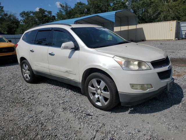 1GNKRGED3CJ327839 - 2012 CHEVROLET TRAVERSE LT 白色 照片 4