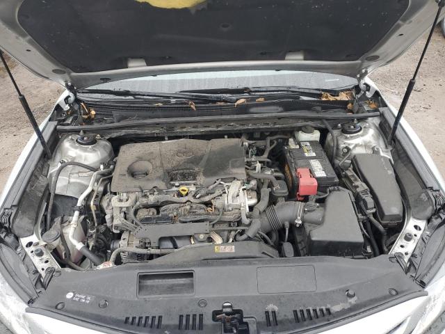 JTNB11HK0J3019810 - 2018 TOYOTA CAMRY L 银色 照片 11