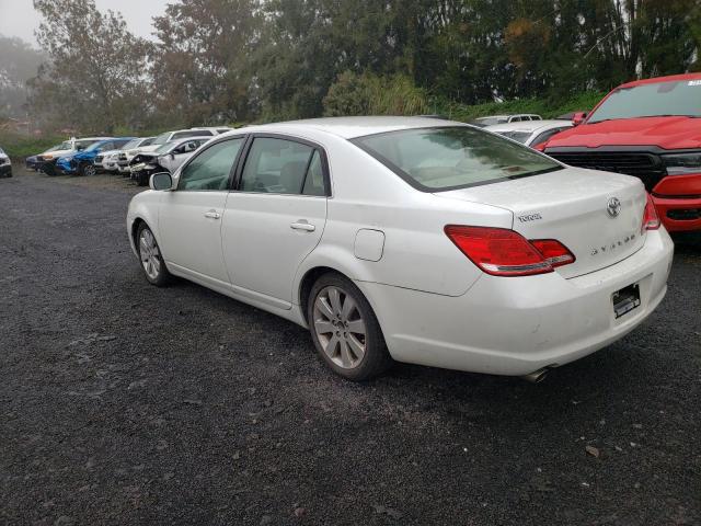 4T1BK36B45U041322 - 2005 TOYOTA AVALON XL WHITE photo 2