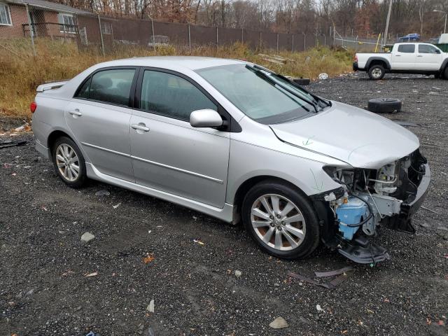 2T1BU4EE2AC260187 - 2010 TOYOTA COROLLA BASE SILVER photo 4