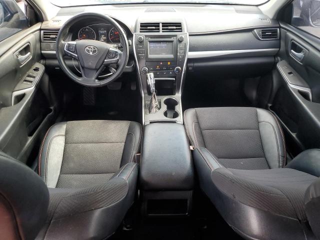 4T1BF1FK1GU245961 - 2016 TOYOTA CAMRY LE Gümüş foto 8