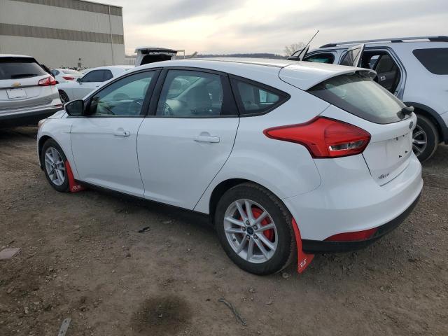 1FADP3K27FL326436 - 2015 FORD FOCUS SE WHITE photo 2