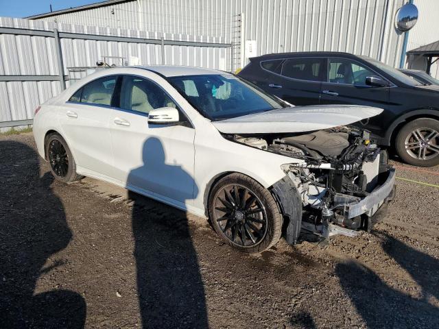 WDDSJ4GB3FN200313 - 2015 MERCEDES-BENZ CLA 250 4MATIC WHITE photo 4