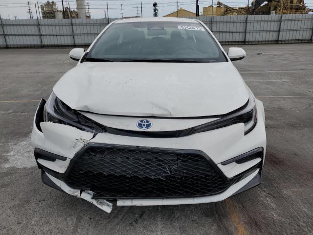 JTDBCMFE9R3067413 - 2024 TOYOTA COROLLA LE 白色 照片 5