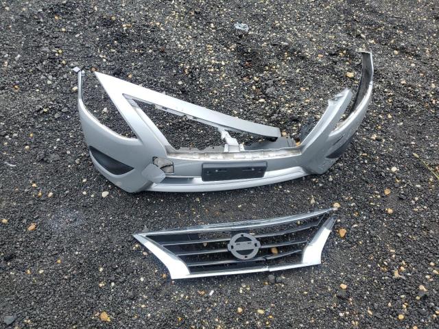 3N1CN7AP9KL827118 - 2019 NISSAN VERSA S ვერცხლისფერი ფოტო 12