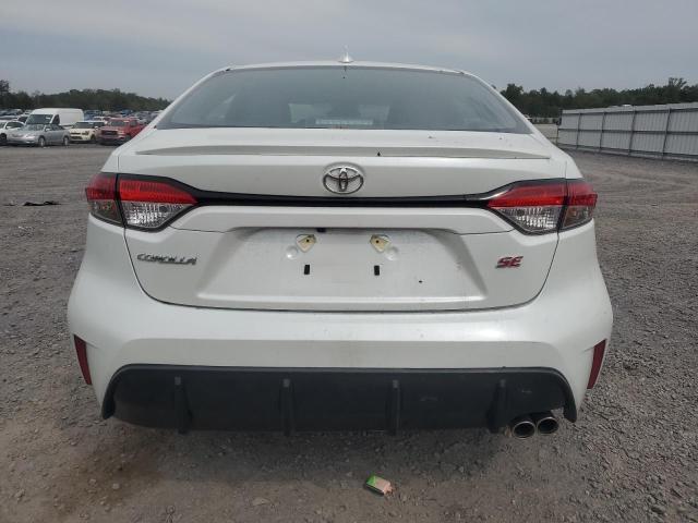 5YFS4MCE0RP205185 - 2024 TOYOTA COROLLA SE Weiß Foto 6