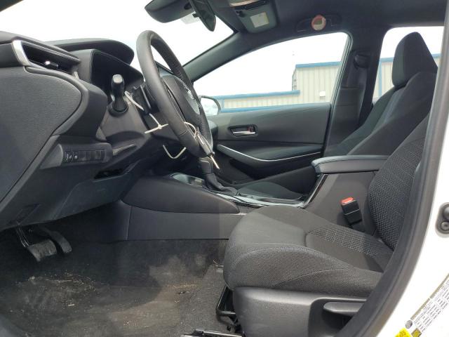 5YFS4MCE0NP118736 - 2022 TOYOTA COROLLA SE أبيض صورة 7