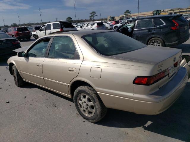 JT2BG22K3W0173902 - 1998 TOYOTA CAMRY CE BEIGE photo 2