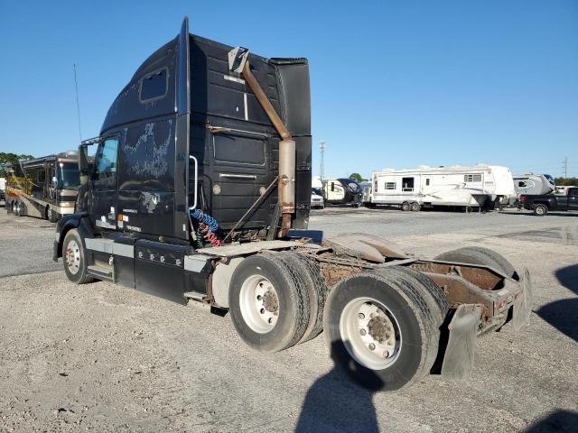 4V4NC9TJX5N377813 - 2005 VOLVO VN VNL BLACK photo 3